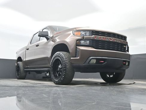 Used 2019 Chevrolet Silverado 1500 Custom w/ Custom Value Package RWD image 33