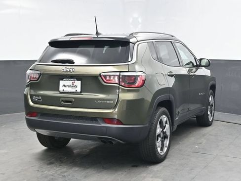 Used 2018 Jeep Compass Limited AWD/4WD image 7