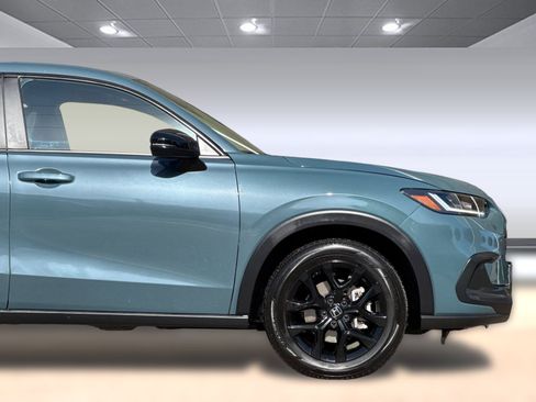Certified 2024 Honda HR-V Sport image 34