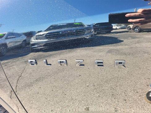 Used 2020 Chevrolet Blazer LT image 4