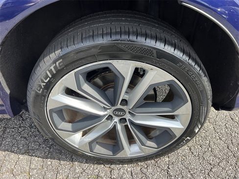 Used 2021 Audi Q3 2.0T Premium w/ Convenience Package image 16