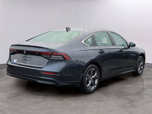 Certified 2023 Honda Accord EX image 4