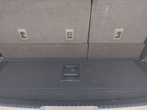 Used 2024 Ford Expedition Platinum image 35