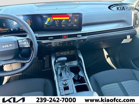 New 2026 Kia Sorento LX image 17