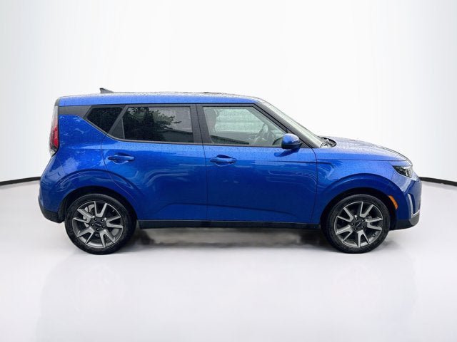 Certified 2024 Kia Soul EX w/ EX Designer Package FWD image 4