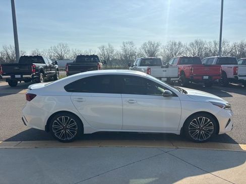 Used 2023 Kia Forte GT w/ GT2 Package image 6