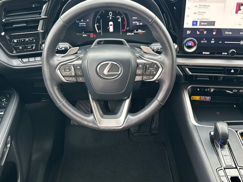 Used 2024 Lexus TX 350 AWD image 11