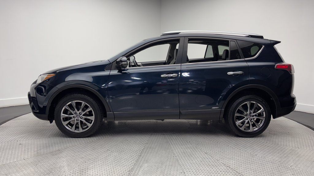Used 2018 Toyota RAV4 Limited w/ Advanced Technology Package AWD/4WD image 2