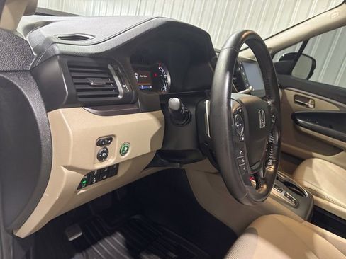 Used 2022 Honda Ridgeline RTL-E image 16