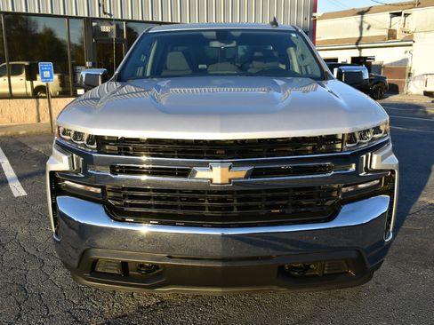 Used 2019 Chevrolet Silverado 1500 LT w/ All-Star Edition image 3