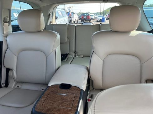 Used 2023 Nissan Armada SL w/ Captain's Chairs Package AWD/4WD image 13