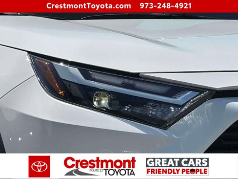 Used 2025 Toyota RAV4 XLE w/ Convenience Package AWD/4WD image 7