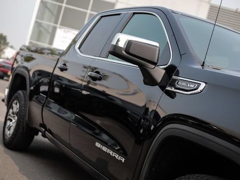 Used 2019 GMC Sierra 1500 SLE w/ SLE Value Package AWD/4WD image 19