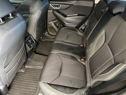 Used 2019 Subaru Forester Premium AWD/4WD image 21