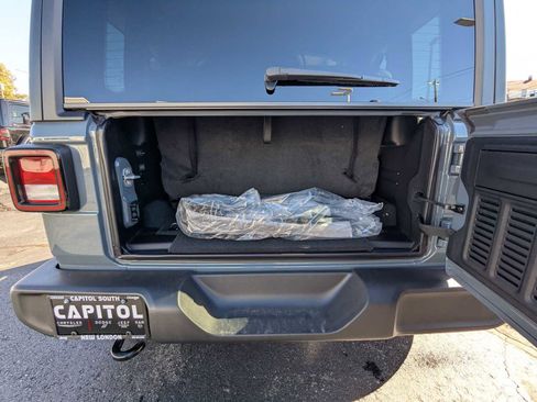 New 2026 Jeep Wrangler Sport AWD/4WD image 19