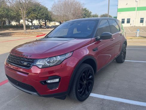 Used 2017 Land Rover Discovery Sport HSE image 4