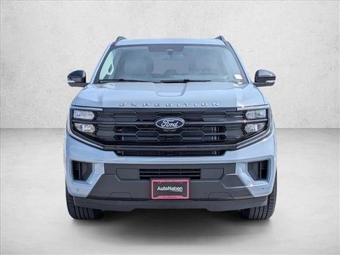 New 2026 Ford Expedition Active RWD image 12