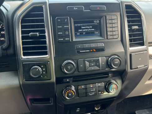 Used 2016 Ford F150 XLT image 18