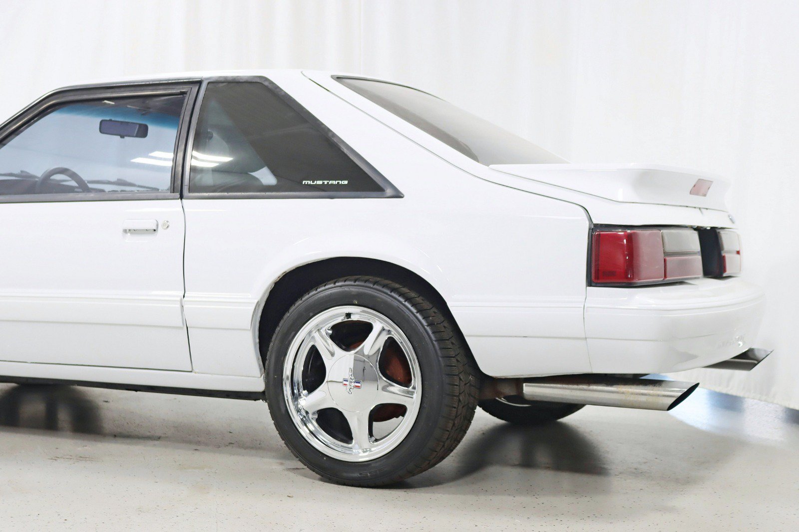 Used 1989 Ford Mustang LX RWD image 10