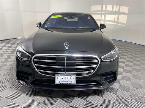 Used 2022 Mercedes-Benz S 500 4MATIC image 3