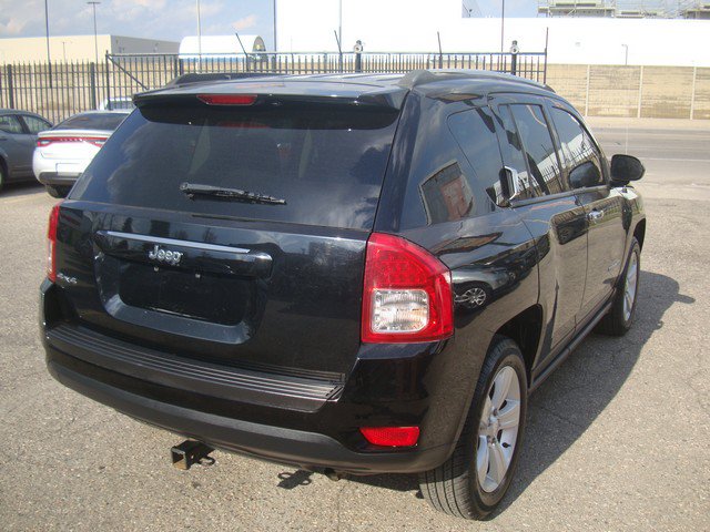 Used 2014 Jeep Compass Sport w/ Power Value Group AWD/4WD image 5