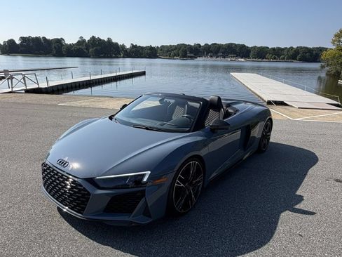 Used 2022 Audi R8 V10 performance AWD/4WD image 8
