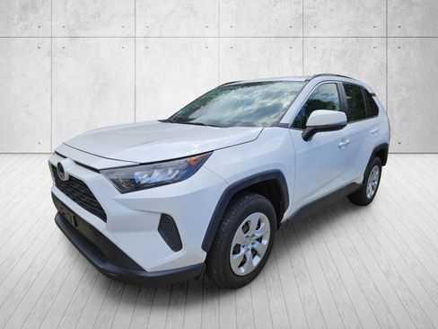 Used 2019 Toyota RAV4 LE w/ All Weather Liner Package AWD/4WD image 6