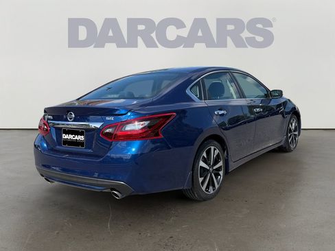 Used 2018 Nissan Altima 2.5 SR FWD image 5