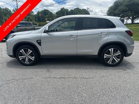 Used 2025 Mitsubishi Outlander Sport ES AWD/4WD image 4