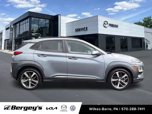 Used 2021 Hyundai Kona Limited w/ Cargo Package AWD/4WD image 5