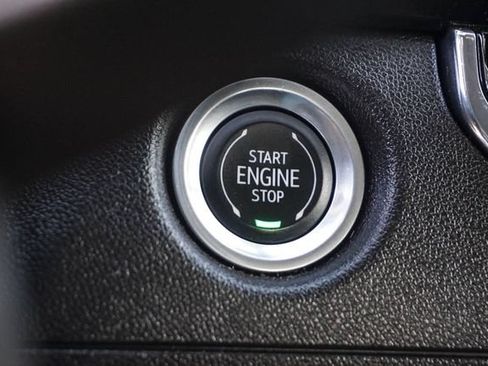 Used 2023 Chevrolet Colorado Trail Boss w/ Technology Package AWD/4WD image 25