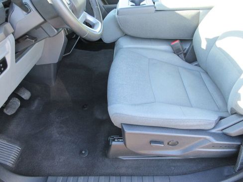 Used 2024 Ford F150 XLT AWD/4WD image 23