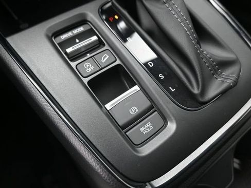 Used 2026 Honda CR-V EX-L image 4
