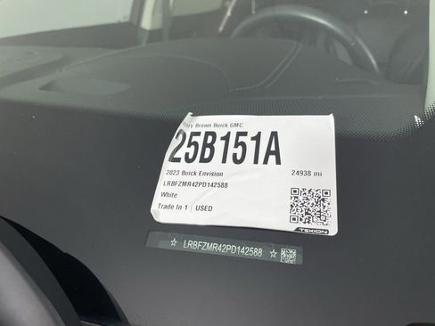 Used 2023 Buick Envision Preferred w/ Sport Touring Package image 34