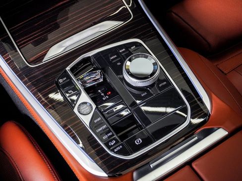 Used 2024 BMW X5 xDrive40i w/ Executive Package image 24