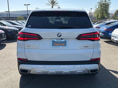 Used 2021 BMW X5 sDrive40i w/ Convenience Package RWD image 8