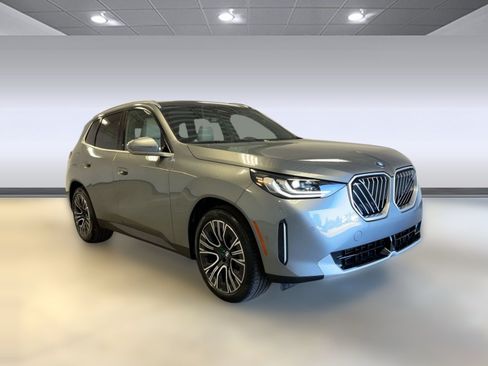 Used 2026 BMW X3 xDrive30i w/ Convenience Package AWD/4WD image 6