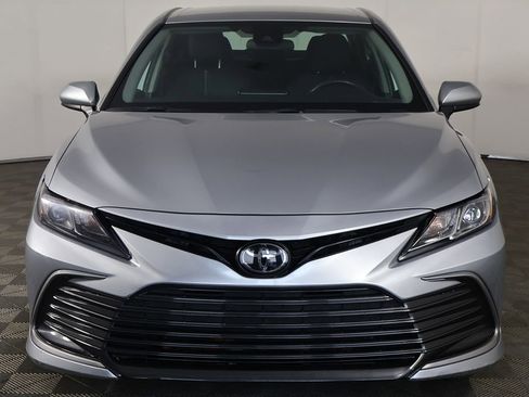 Used 2024 Toyota Camry LE image 8