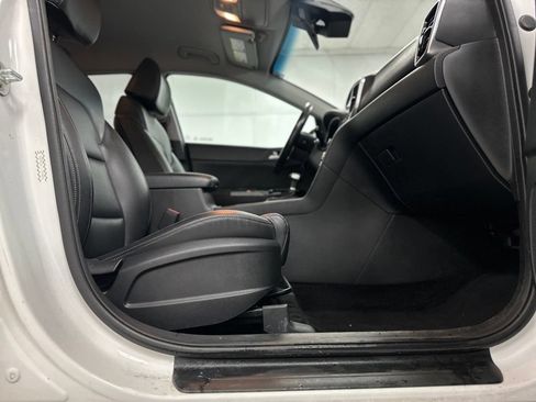Used 2020 Kia Sportage EX AWD/4WD image 21