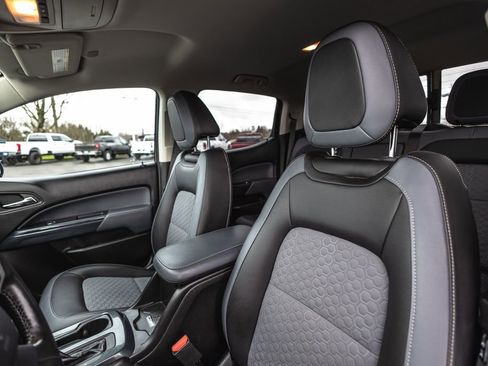 Used 2020 Chevrolet Colorado Z71 image 23