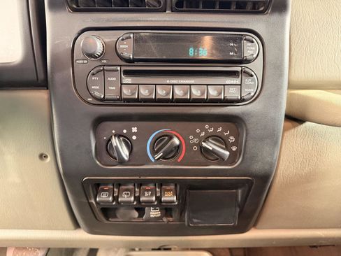 Used 2006 Jeep Wrangler Rubicon AWD/4WD image 27