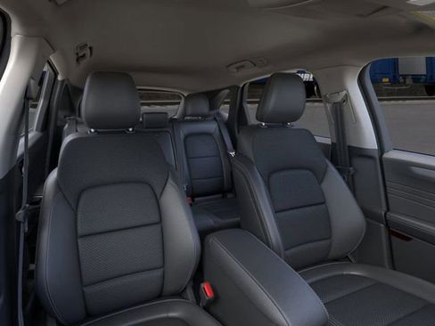 New 2026 Ford Escape SE w/ Class II Trailer Tow Package image 10