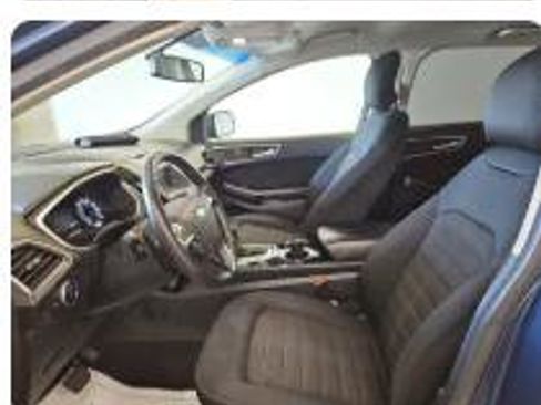 Used 2018 Ford Edge SEL AWD/4WD image 2