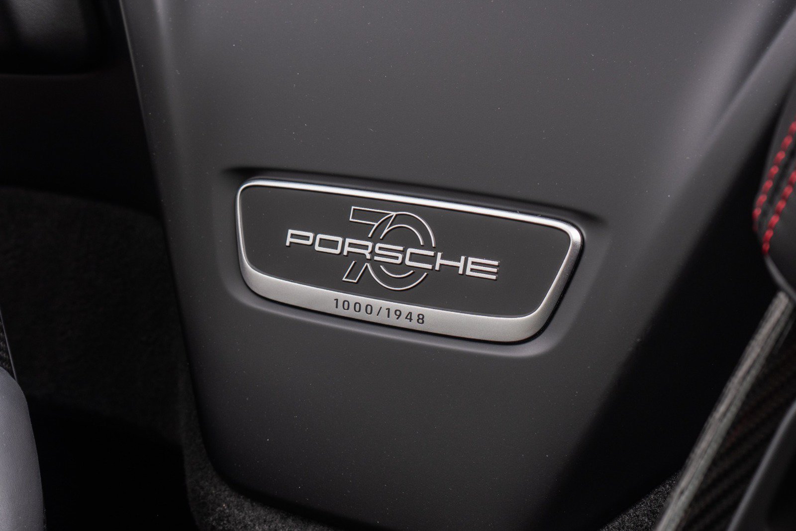 Used 2019 Porsche 911 Speedster RWD image 16