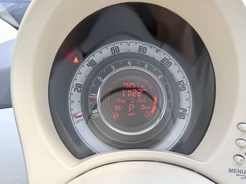 Used 2013 FIAT 500 Pop FWD image 22