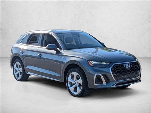 Certified 2023 Audi Q5 2.0T Prestige w/ Prestige Package AWD/4WD image 3