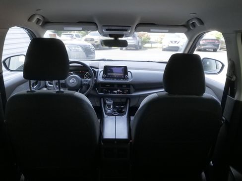 Certified 2023 Nissan Rogue SV AWD/4WD image 13