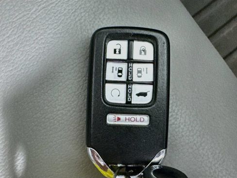 Used 2019 Honda Odyssey EX-L image 42