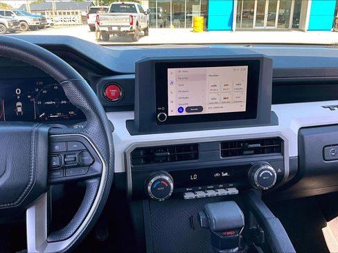 Used 2024 Toyota Tacoma TRD Off-Road AWD/4WD image 6