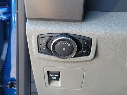 Used 2018 Ford F150 XLT RWD image 28